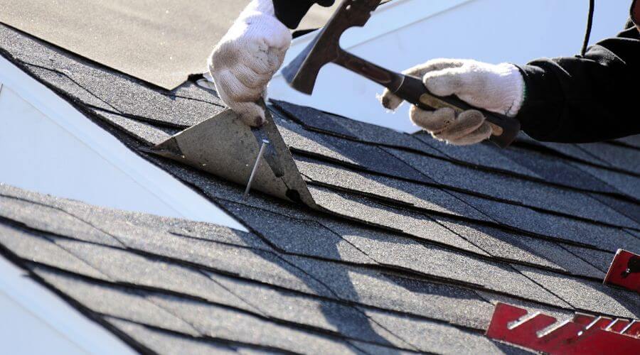 Professional Flat Roofing Installation in Poynor, TX